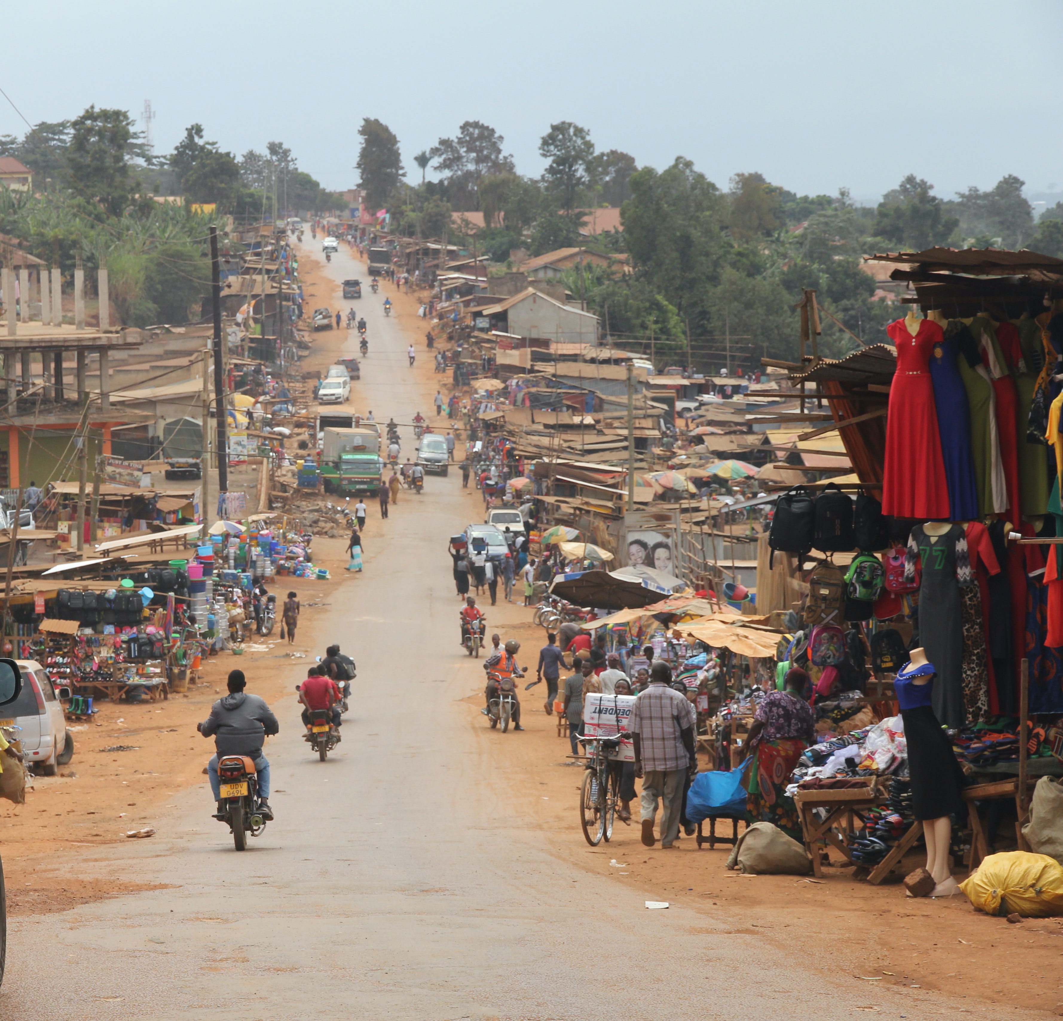 烏干達是基督徒為主的國家。（Photo by Antoine Plüss on Unsplash）